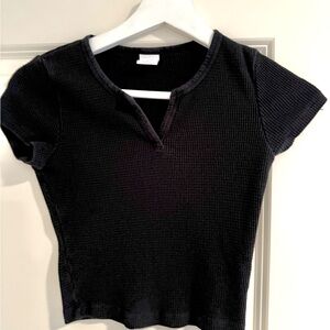TNA Aritzia Tee Women’s Size Small